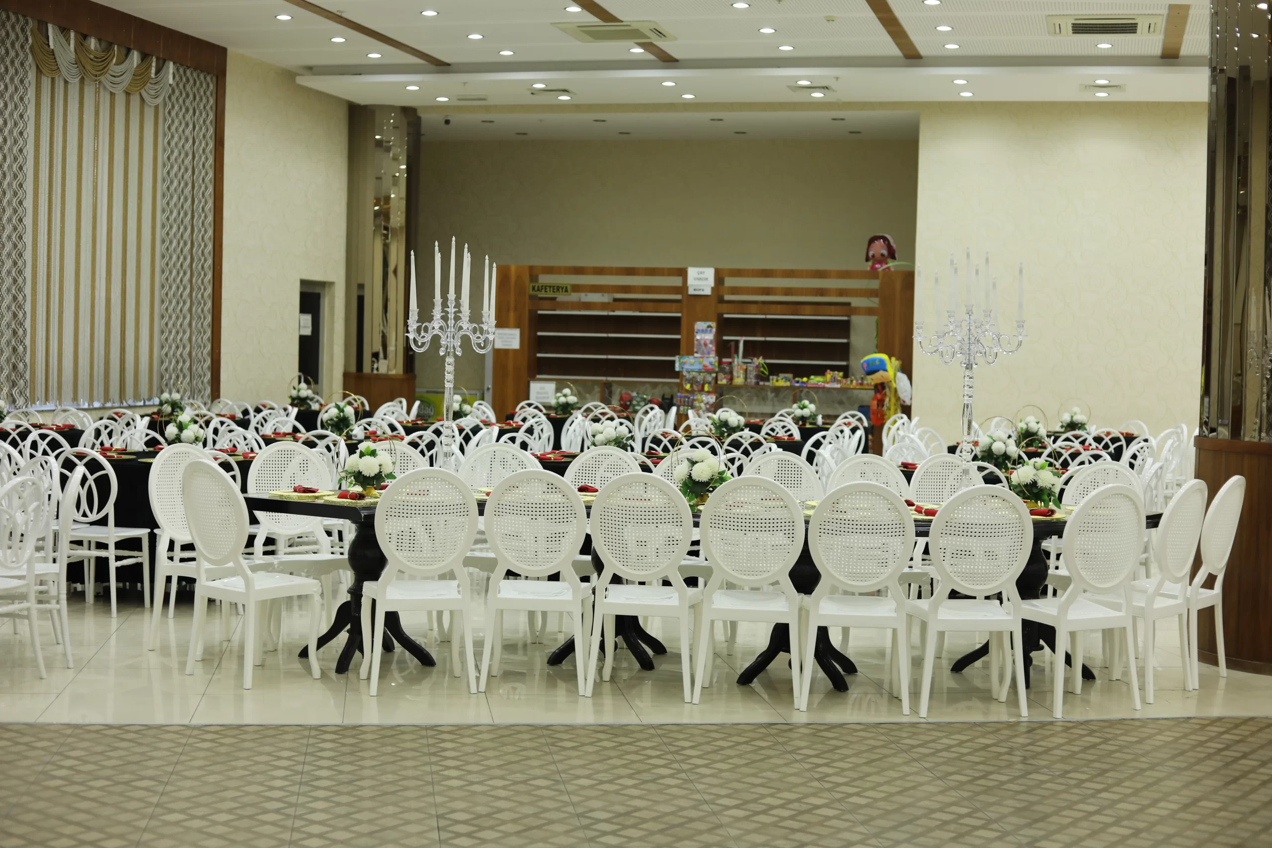 Salon Gloria salonu sahne ve ışık sistemi — Güneştepe Davet Osmangazi