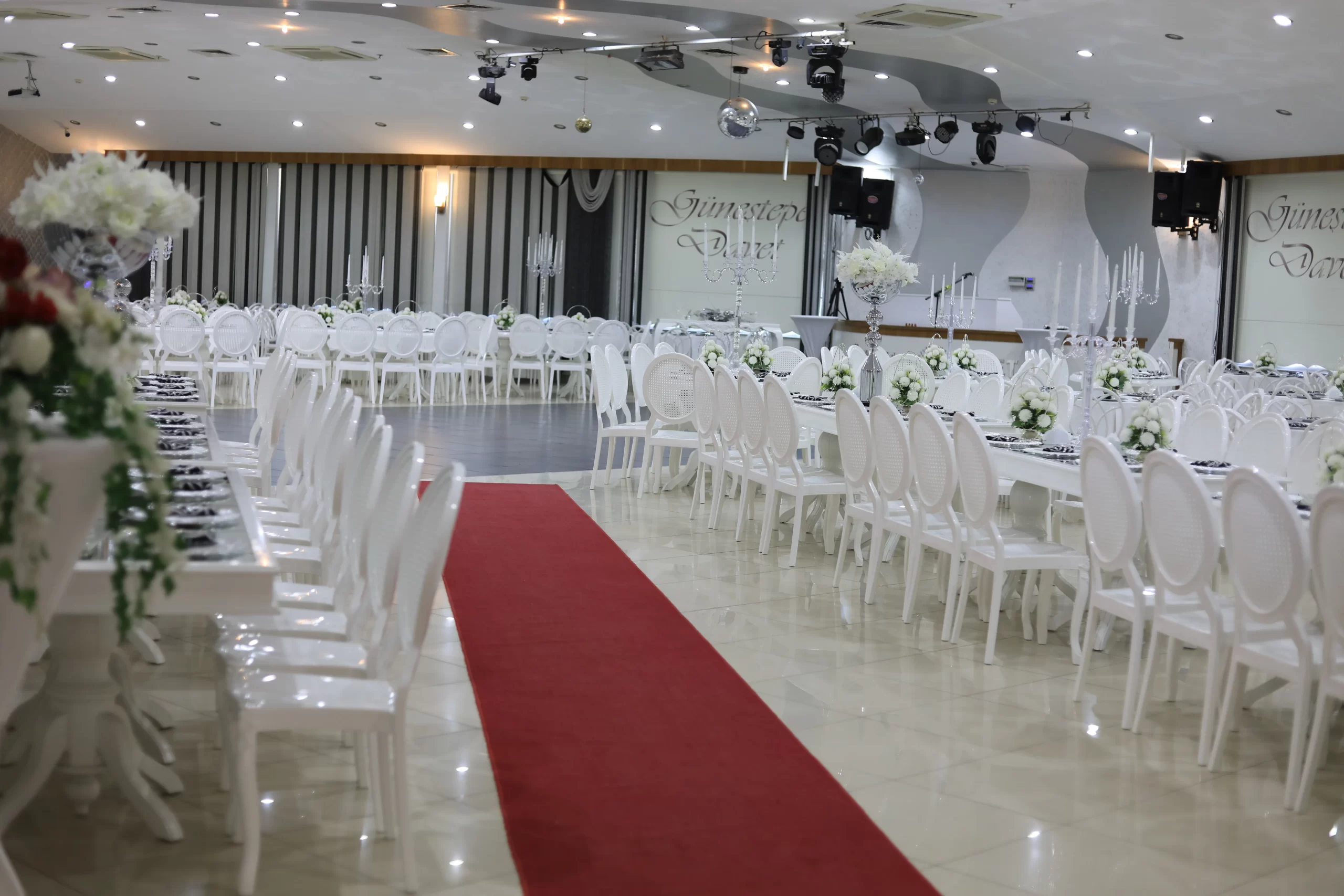 Salon Teras salonu sahne ve ışık sistemi — Güneştepe Davet Osmangazi